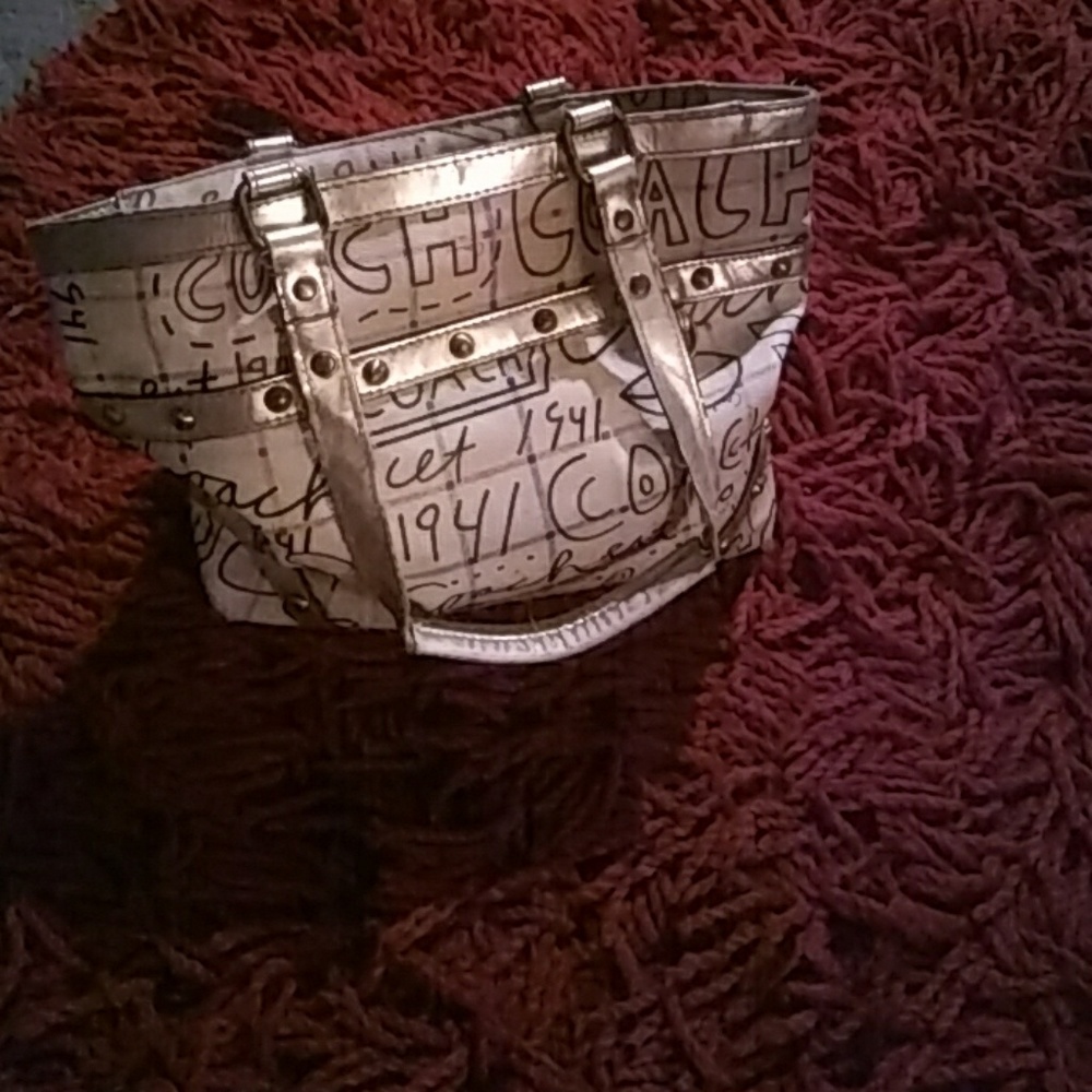 Coach purse cream an sliver